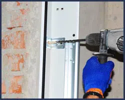 Neighborhood Garage Door Crum Lynne, PA 484-232-9148 Neighborhood Garage Door Crum Lynne, PA 484-232-9148 - side-door-repair-t-22-gr-23m